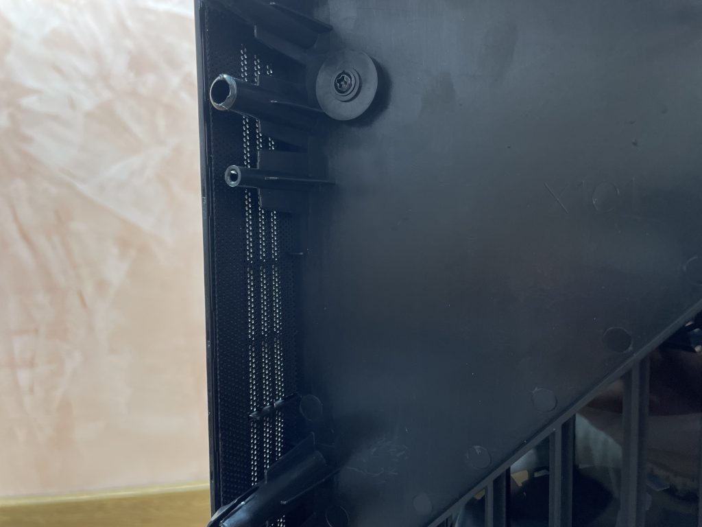 Recenzja obudowy Genesis IRID 400 RGB Midi 60 IMG 0611 scaled