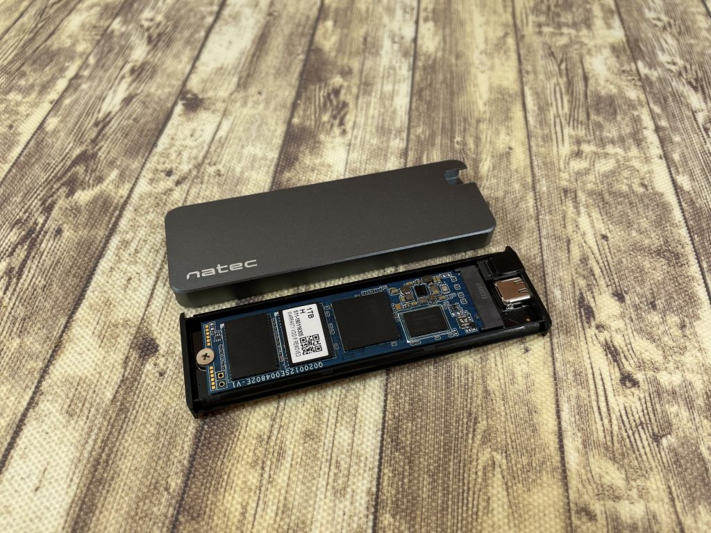 Recenzja obudowy M.2 NVMe Natec Rhino 56 IMG 1522 scaled