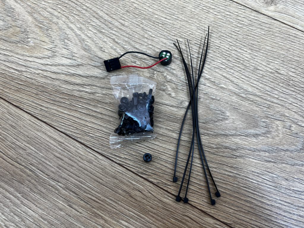 Recenzja Genesis Irid 505 V2 98 IMG 5715photo scaled