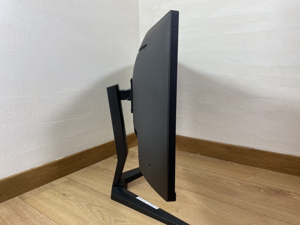 Recenzja zakrzywionego monitora Iiyama GB3467WQSU 56 IMG 2574 scaled