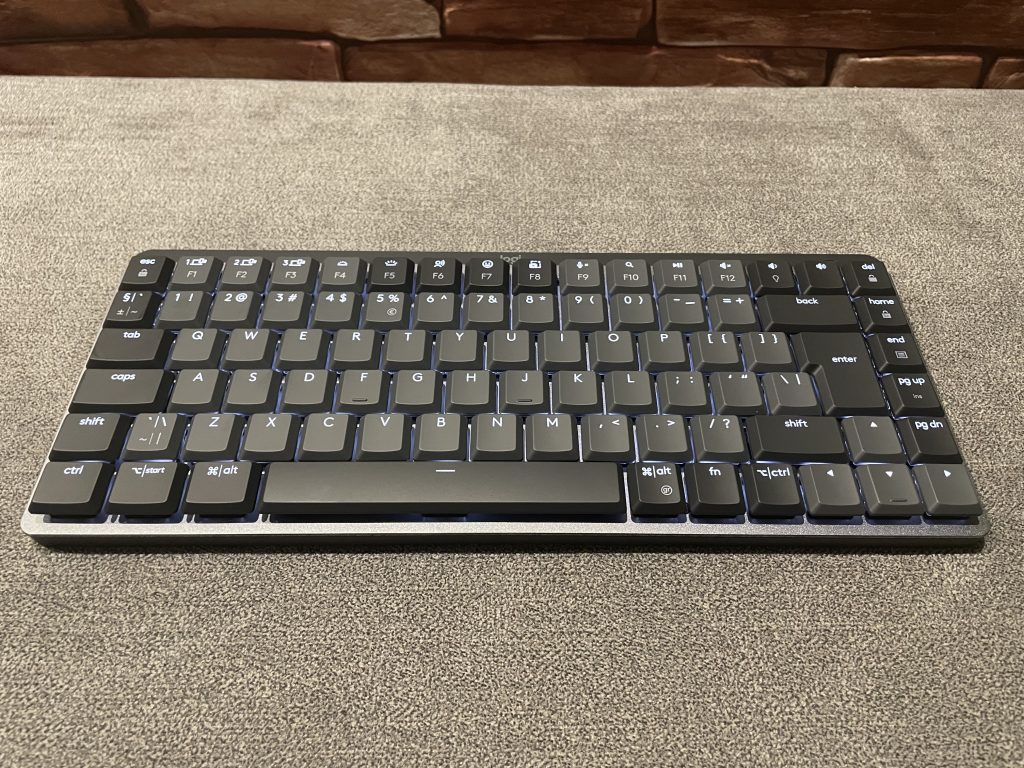 Nisko profilowy mechanik Logitech MX Mechanical Mini 72 IMG 5806 scaled