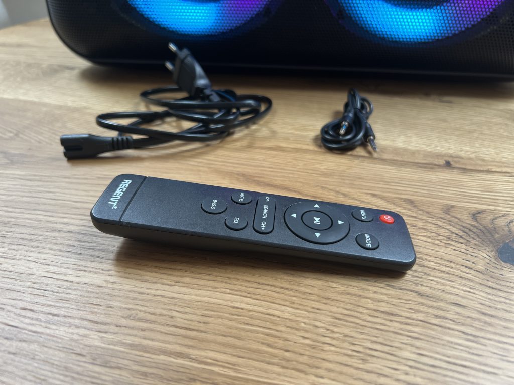 Stacjonarny głośnik Power Audio w drewnianej obudowie 26 IMG 9703 scaled