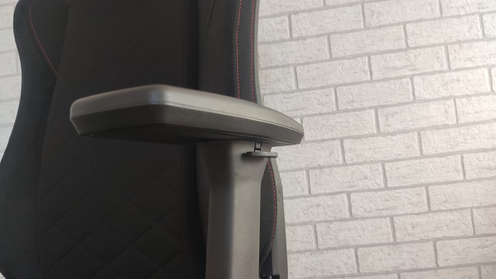 Genesis Nitro 890 G2 – komfort w parze z wyglądem 76 IMG 20240308 145754 scaled