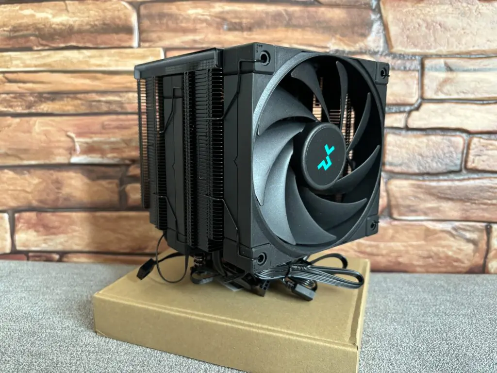 DeepCool AK620 Digital - chłodzenie, które pokazuje temperaturę 28 IMG 7580
