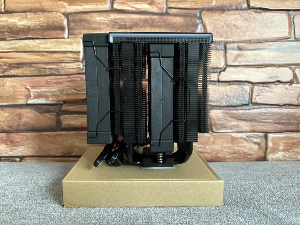 DeepCool AK620 Digital - chłodzenie, które pokazuje temperaturę 34 IMG 7584