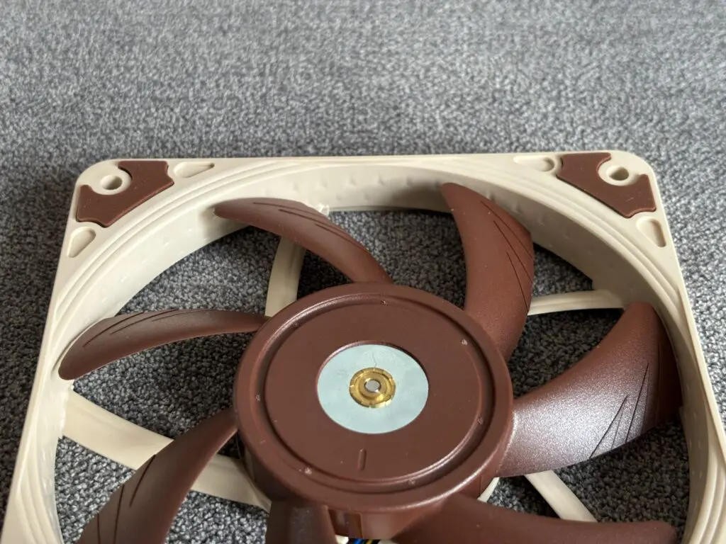 Noctua NH-L12Sx77, horyzontalne chłodzenie o wysokiej wydajności 84 IMG 7395