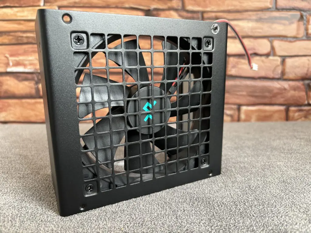 DeepCool PN850D - budżetowy certyfikat Gold 98 IMG 7751