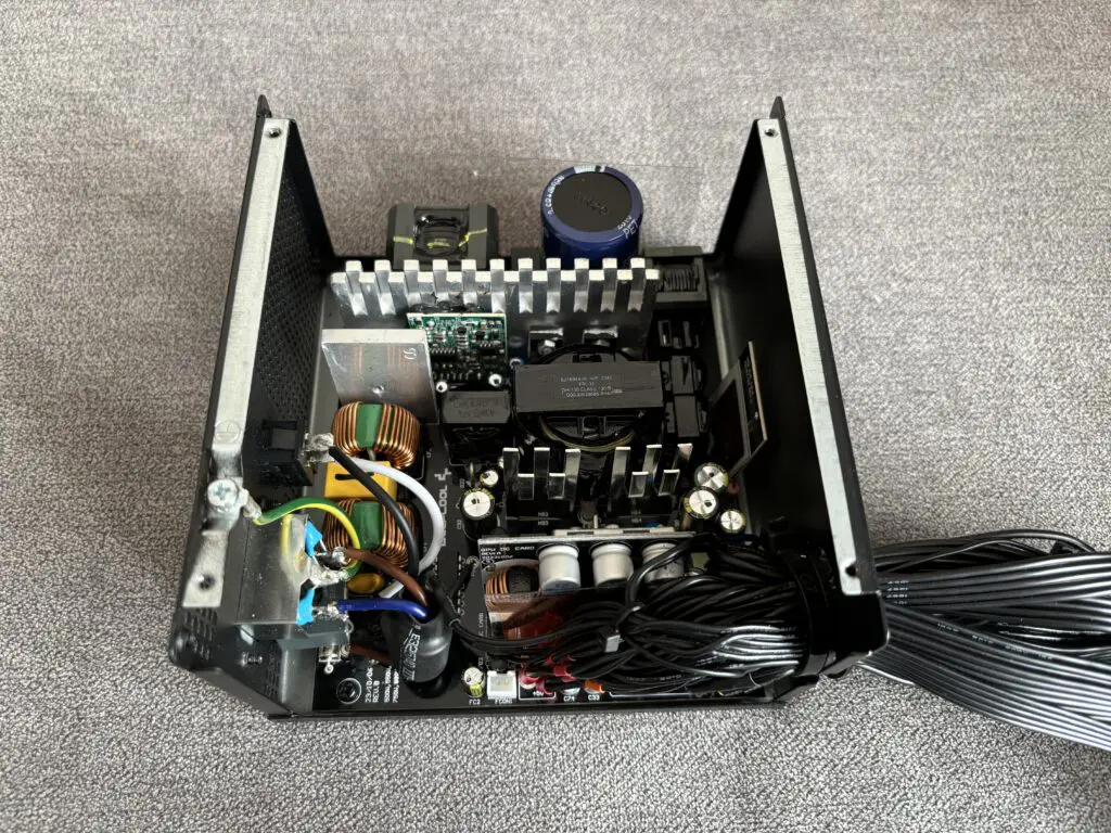 DeepCool PN850D - budżetowy certyfikat Gold 100 IMG 7752