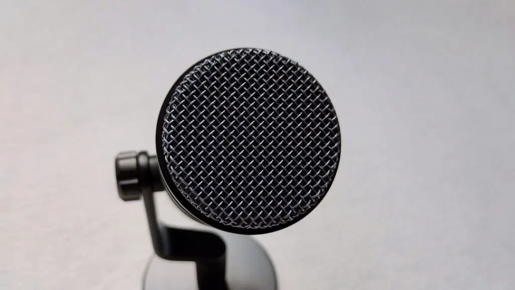 Genesis Radium 350D – jakość jest genialna! 38 siatka mikrofonu Genesis Radium 350D