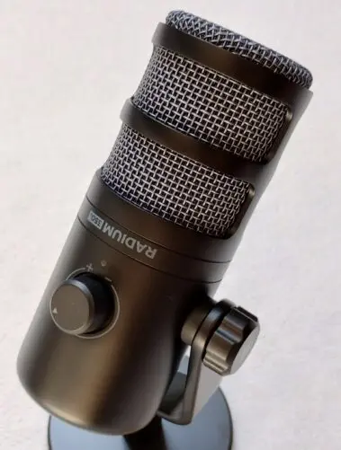 mikrofon Genesis Radium 350D widziany z boku