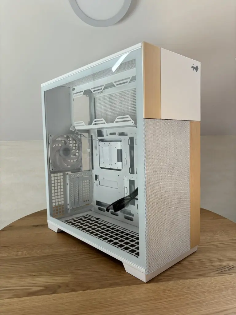 InWin F5 czyli obudowa z klasą 54 IMG 8063