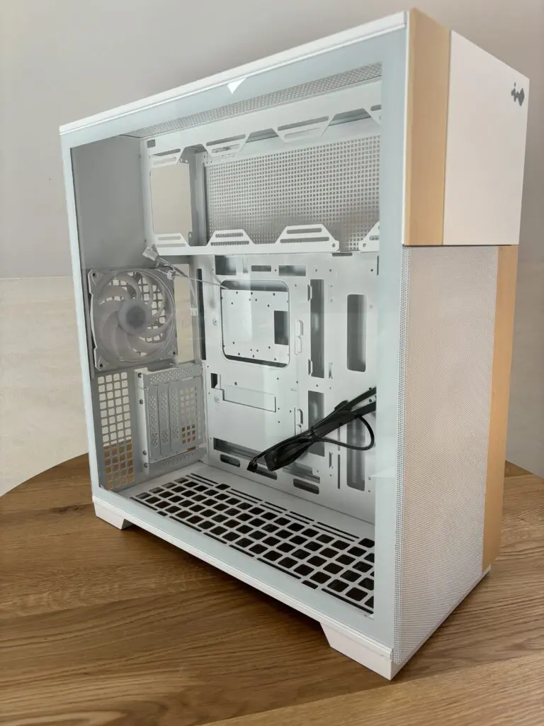 InWin F5 czyli obudowa z klasą 56 IMG 8064