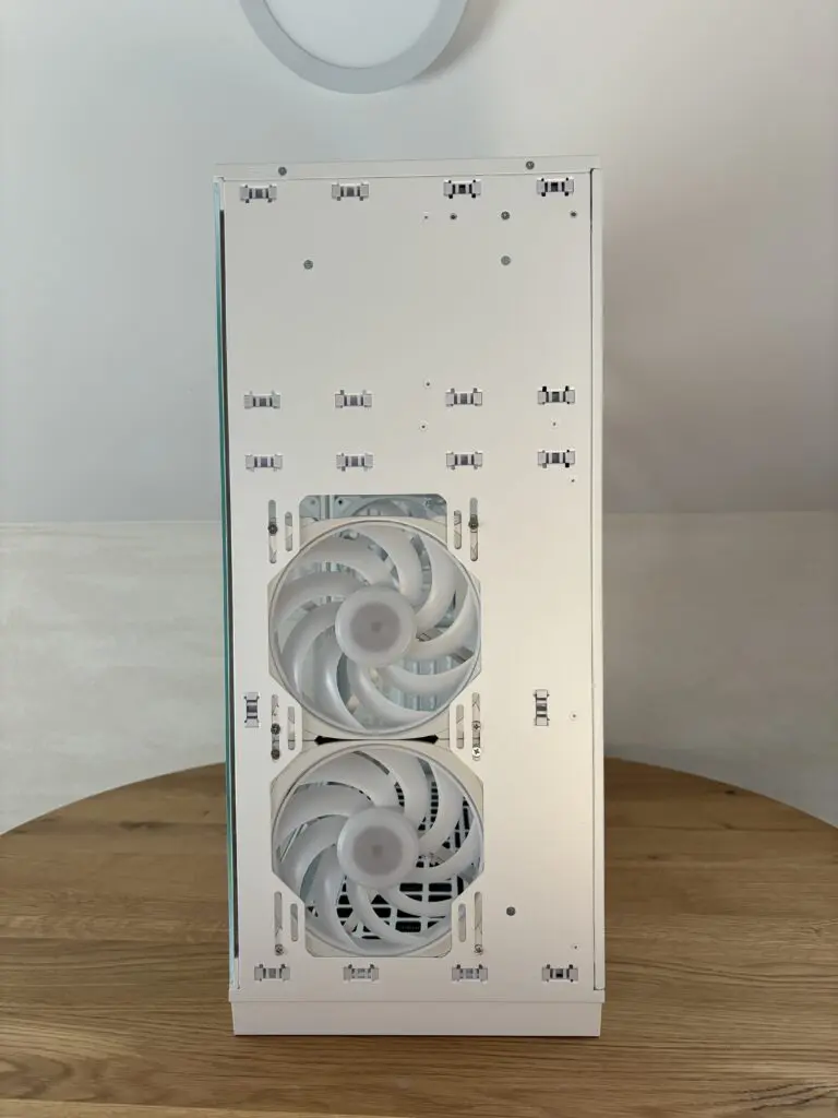 InWin F5 czyli obudowa z klasą 32 IMG 8074
