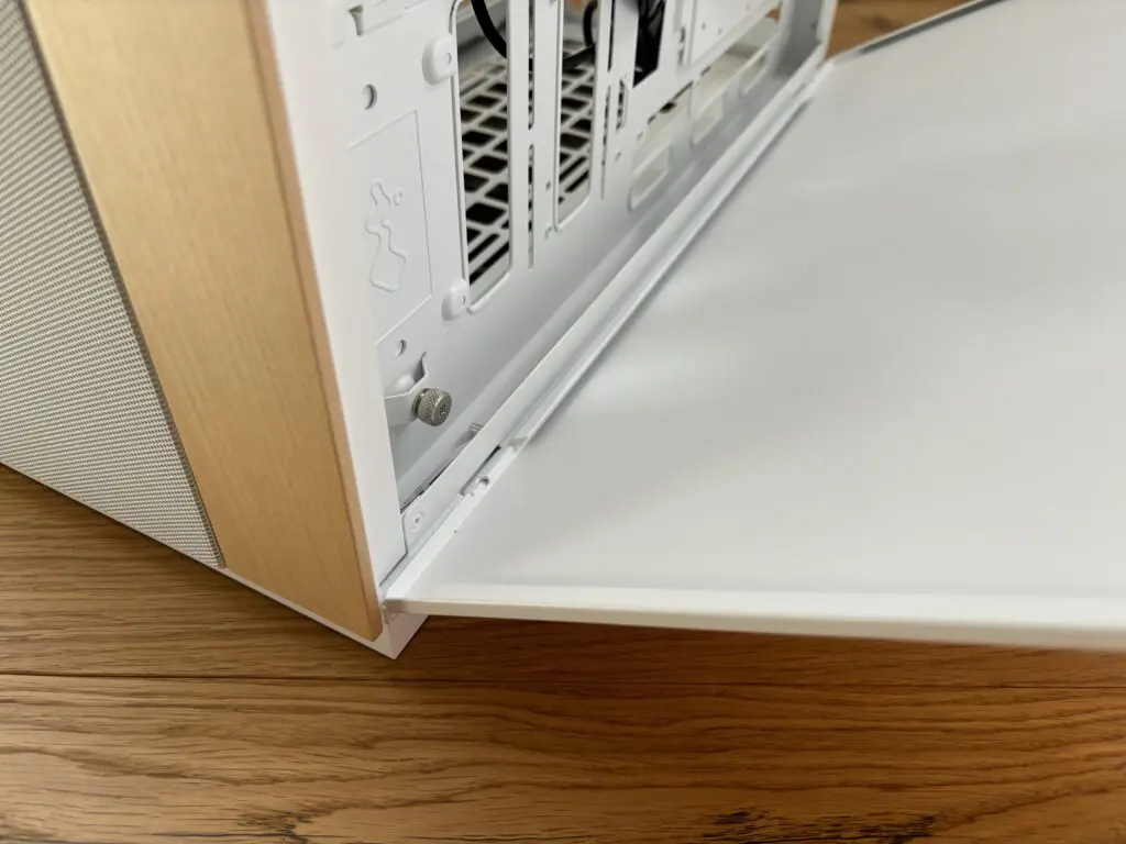 InWin F5 czyli obudowa z klasą 48 IMG 8081