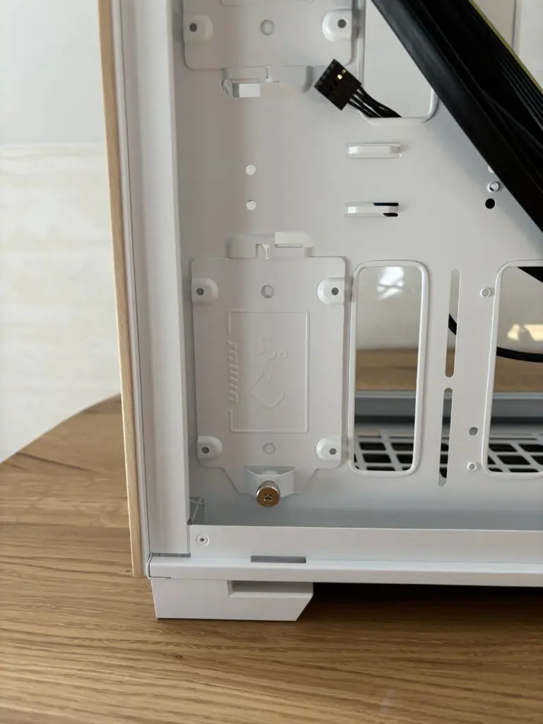 InWin F5 czyli obudowa z klasą 82 IMG 8090