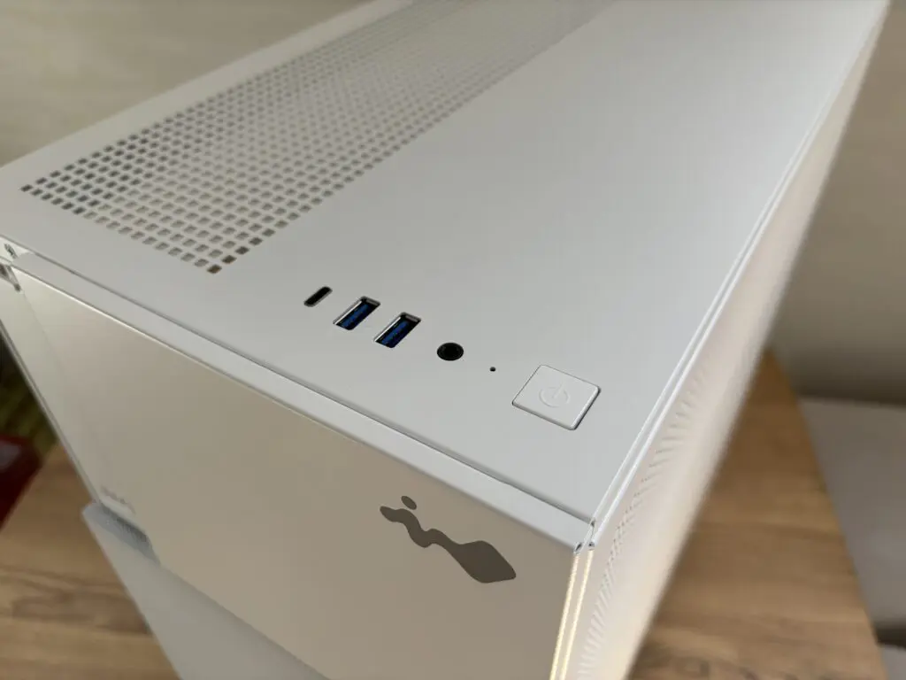 InWin F5 czyli obudowa z klasą 58 IMG 8112