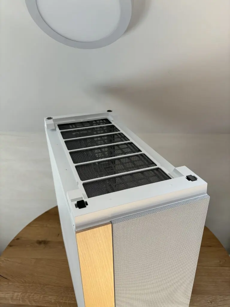 InWin F5 czyli obudowa z klasą 62 IMG 8114