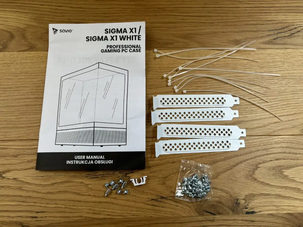 Obudowa w klasycznej formie z nietypowym frontem 56 IMG 8199