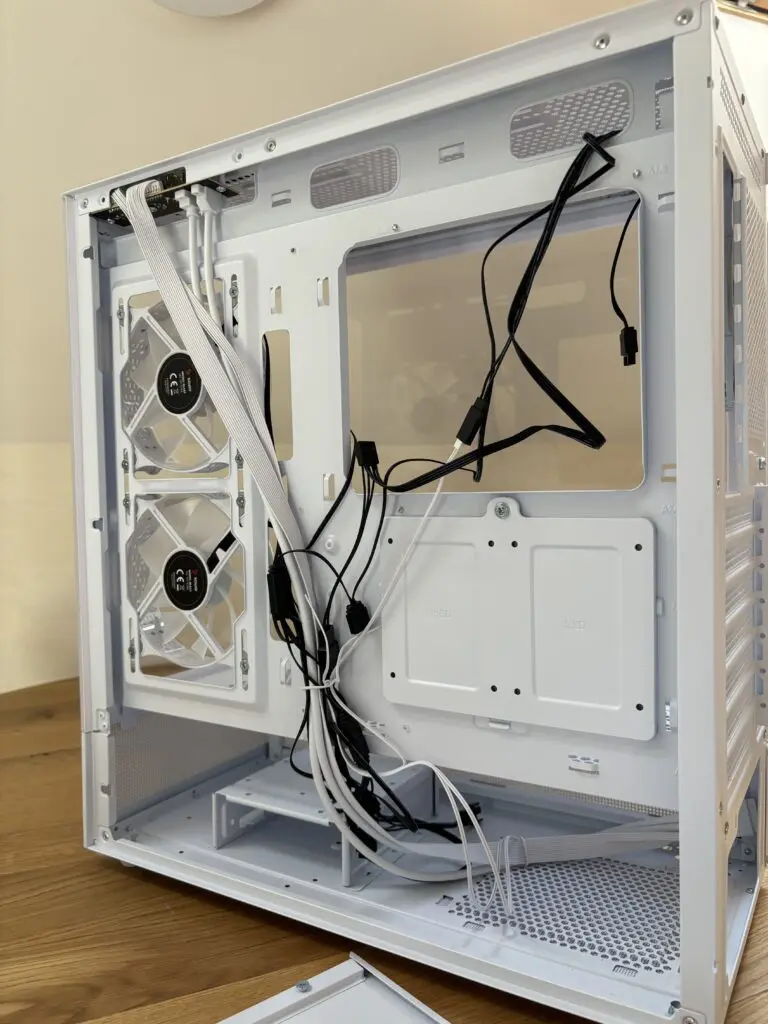 Obudowa w klasycznej formie z nietypowym frontem 72 IMG 8234