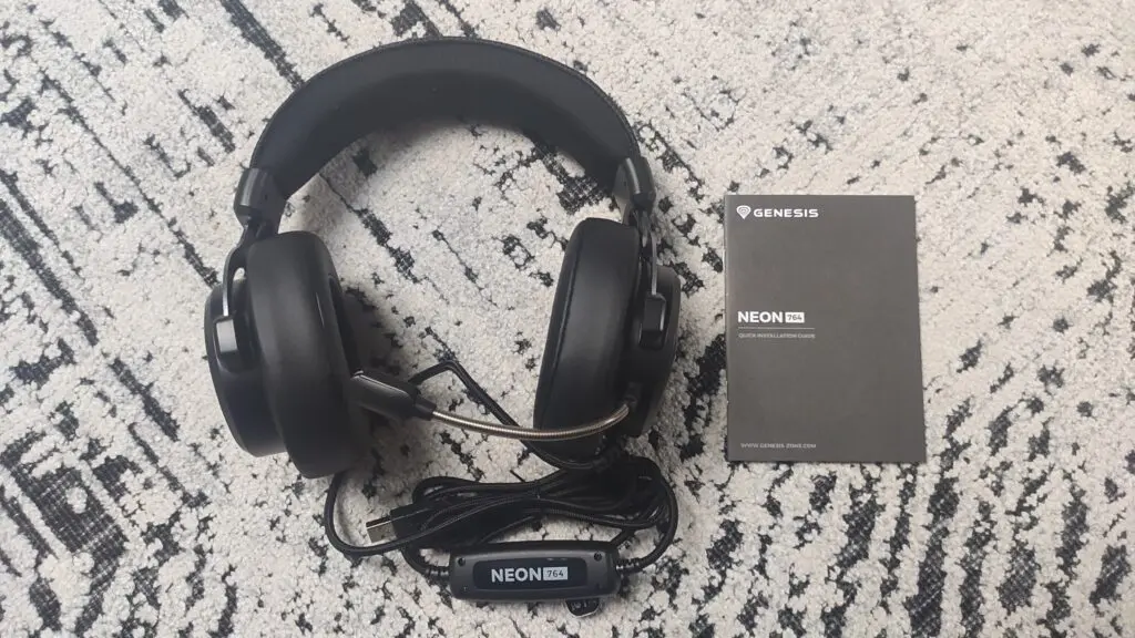Genesis Neon 764 – dobre tylko dla graczy 20 zawartość pudełka