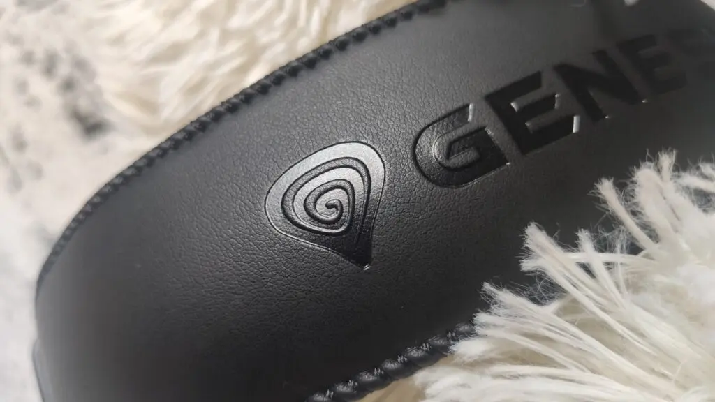 Genesis Neon 764 – dobre tylko dla graczy 58 logo Genesis na pałąku