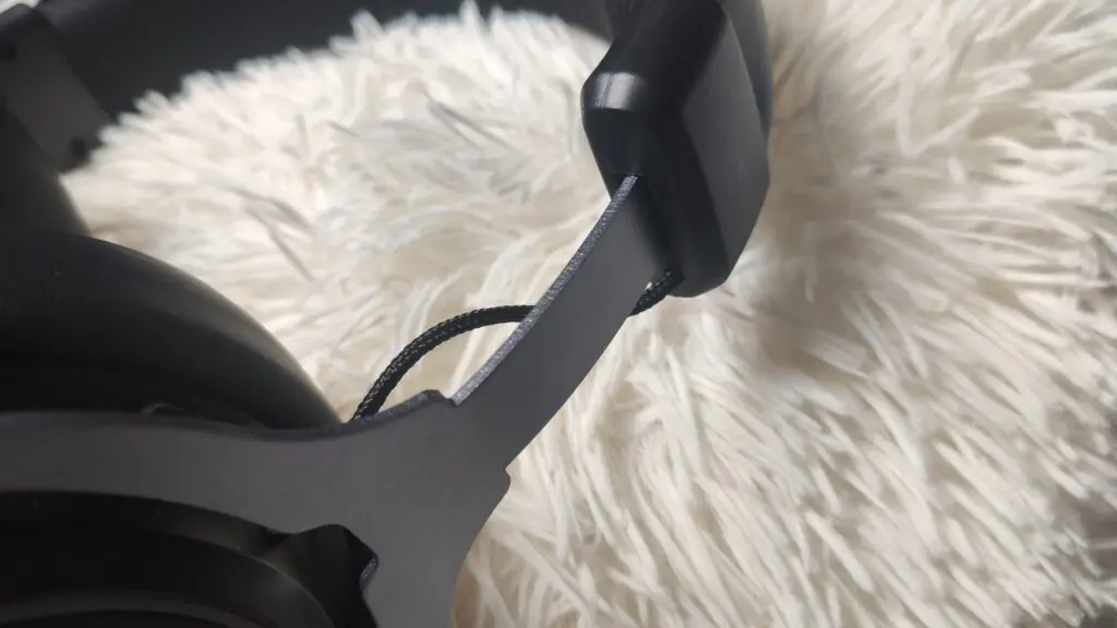 Genesis Neon 764 – dobre tylko dla graczy 30 regulacja nauszników