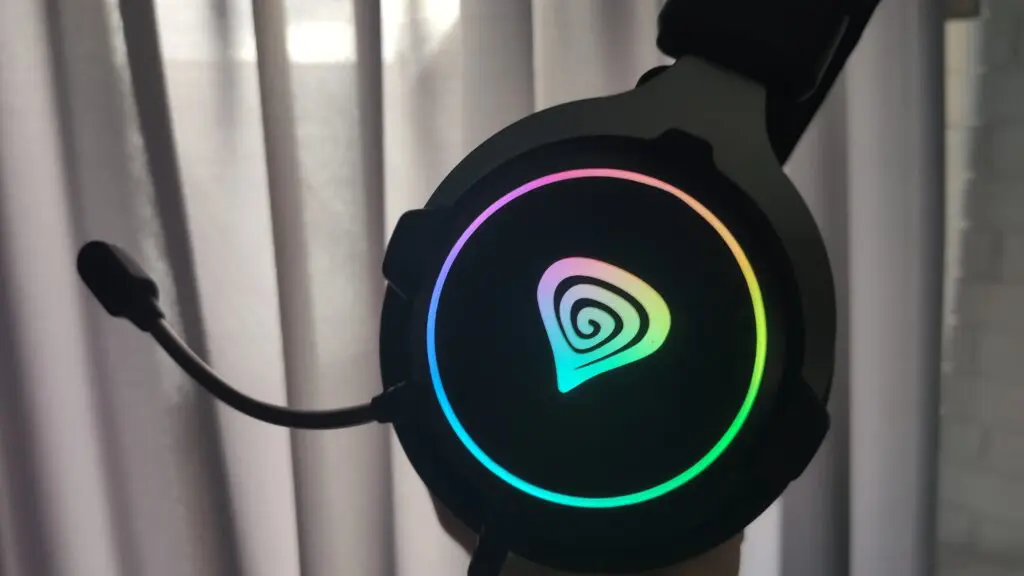 Genesis Neon 764 – dobre tylko dla graczy 52 podświetlenie RGB nausznika