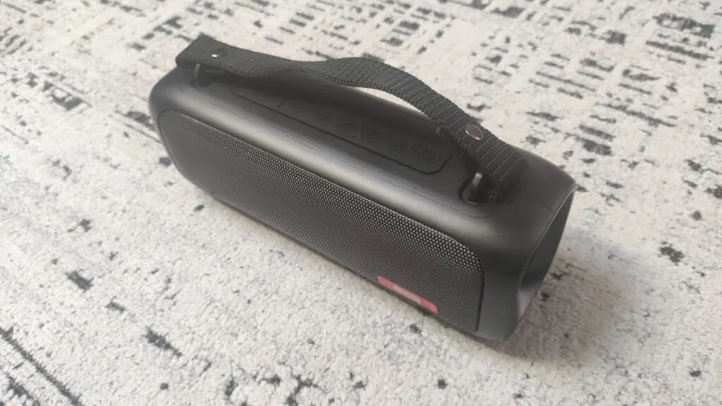 Głośnik XO-F39 – dużo opcji i kolorowe podświetlenie 26 głośnik XO-F39