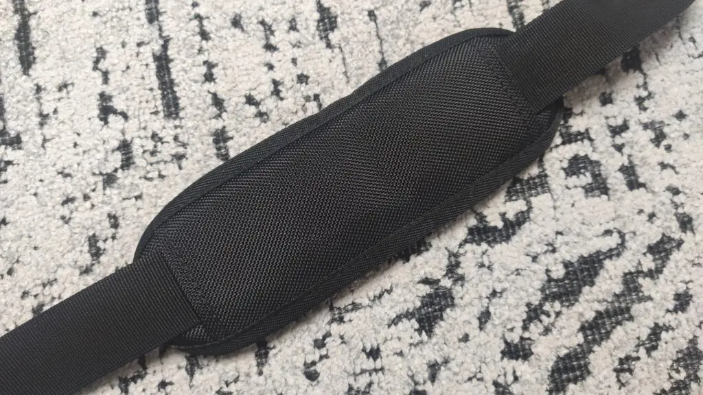 Silver Monkey MoveBag 2.0 – wodoodporna torba na laptopa 15,6” 44 poduszka na ramię