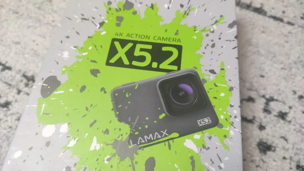 Lamax X5.2 – kamerka sportowa z masą akcesoriów