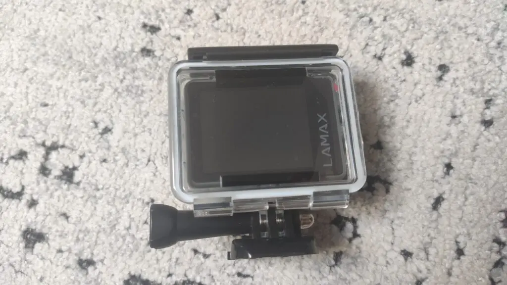 Lamax X5.2 – kamerka sportowa z masą akcesoriów 48 kamerka w obudowie (przód)