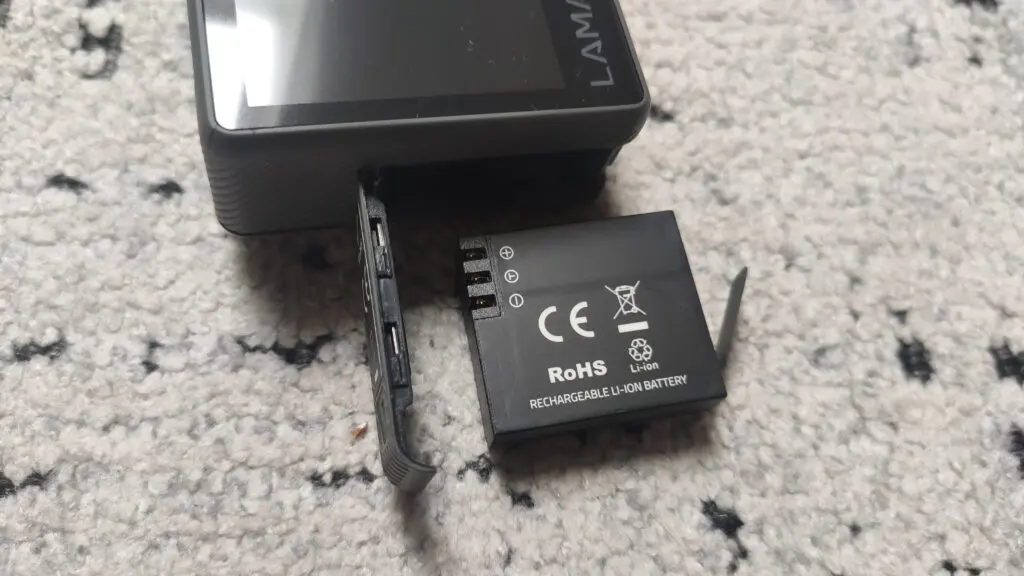 Lamax X5.2 – kamerka sportowa z masą akcesoriów 50 bateria kamery sportowej Lamax X5.2