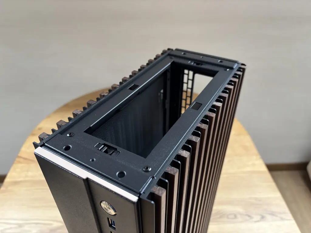 InWin ModFree Mini czyli raj dla moderów 42 IMG 8930