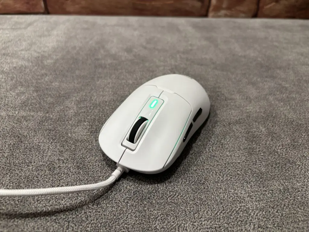 Recenzja ultra lekkiej myszki Genesis Krypton 660 46 IMG 9208