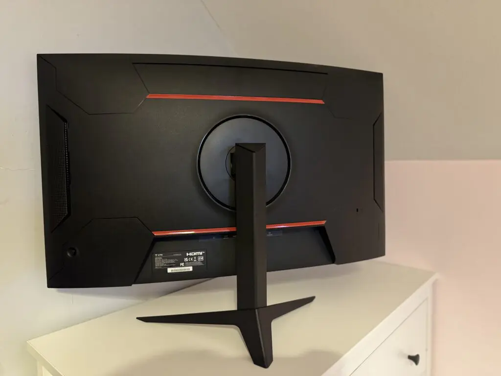 Recenzja KTC H32S17F – Monitor Gamingowy 32 cale, 240 Hz, Full HD – Idealny do Gier i Pracy 30 IMG 0310