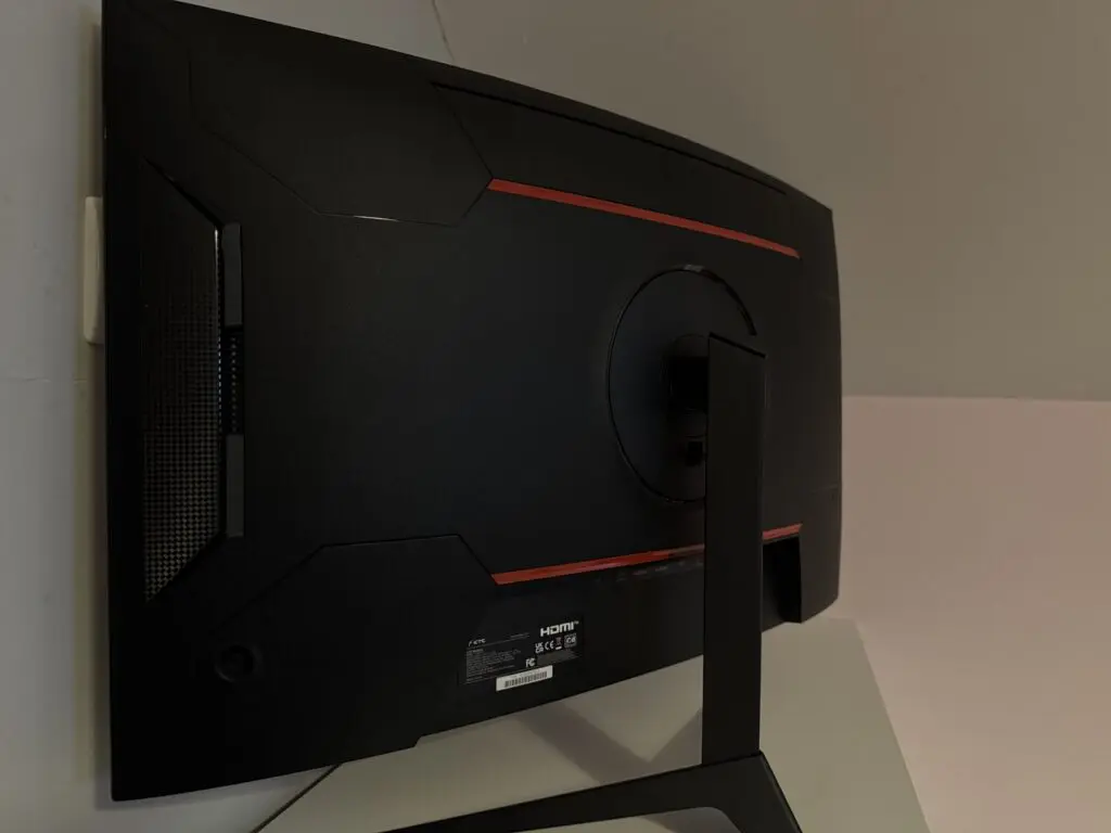 Recenzja KTC H32S17F – Monitor Gamingowy 32 cale, 240 Hz, Full HD – Idealny do Gier i Pracy 32 IMG 0311