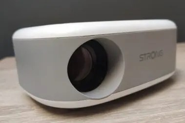 Strong N1 – fenomenalny mały projektor 80 Strong N1