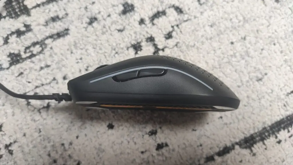 Glorious Model O 2 Mini – mała myszka z potężnym problemem 22 IMG 20250302 115935