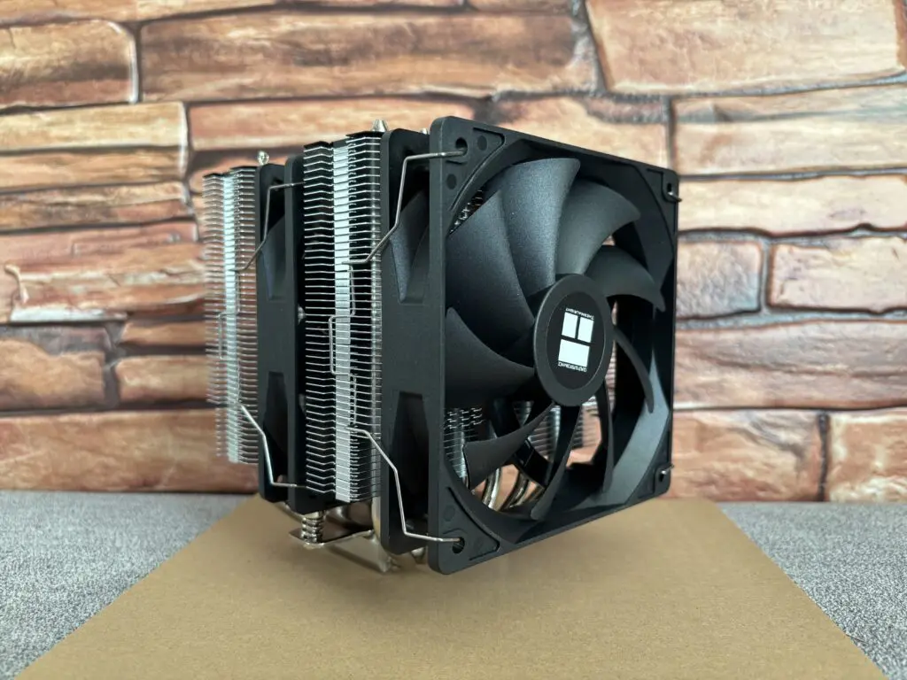 Recenzja chłodzenia Thermalright Peerless Assassin 120 SE 72 IMG 9789