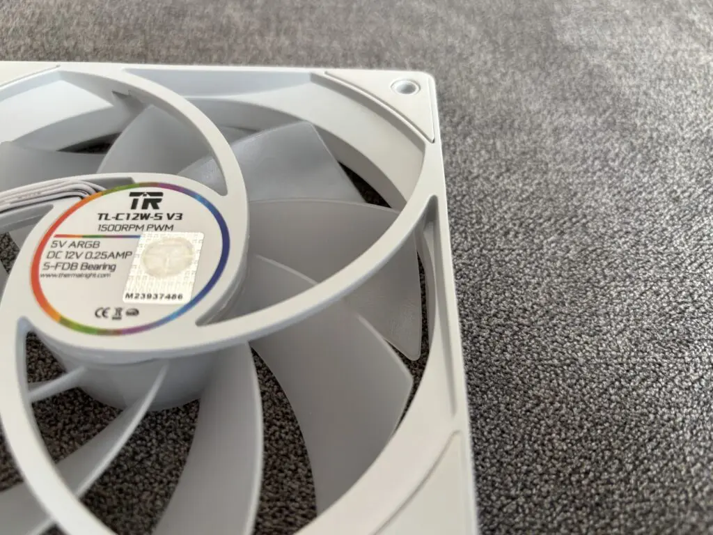 Thermalright Assassin Spirit 120 Vision ARGB White – elegancja i wydajność w jednym 78 IMG 9910