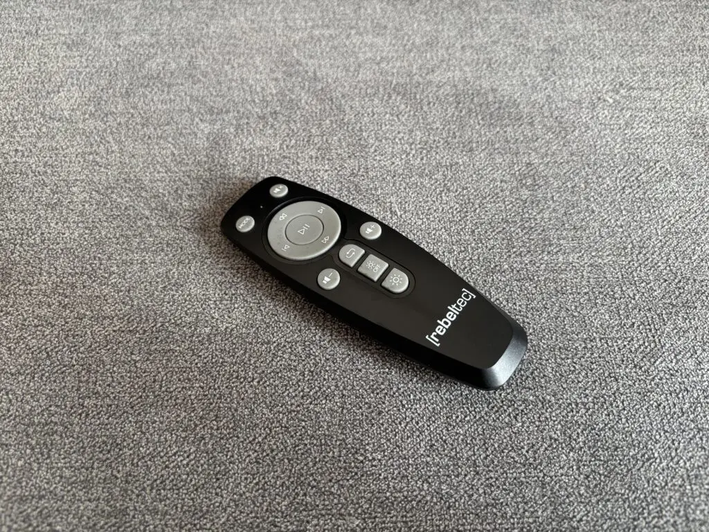 Rebeltec SoundBox 650 – Potężny Głośnik Bluetooth 80W z Funkcją Karaoke i TWS 24 IMG 0799