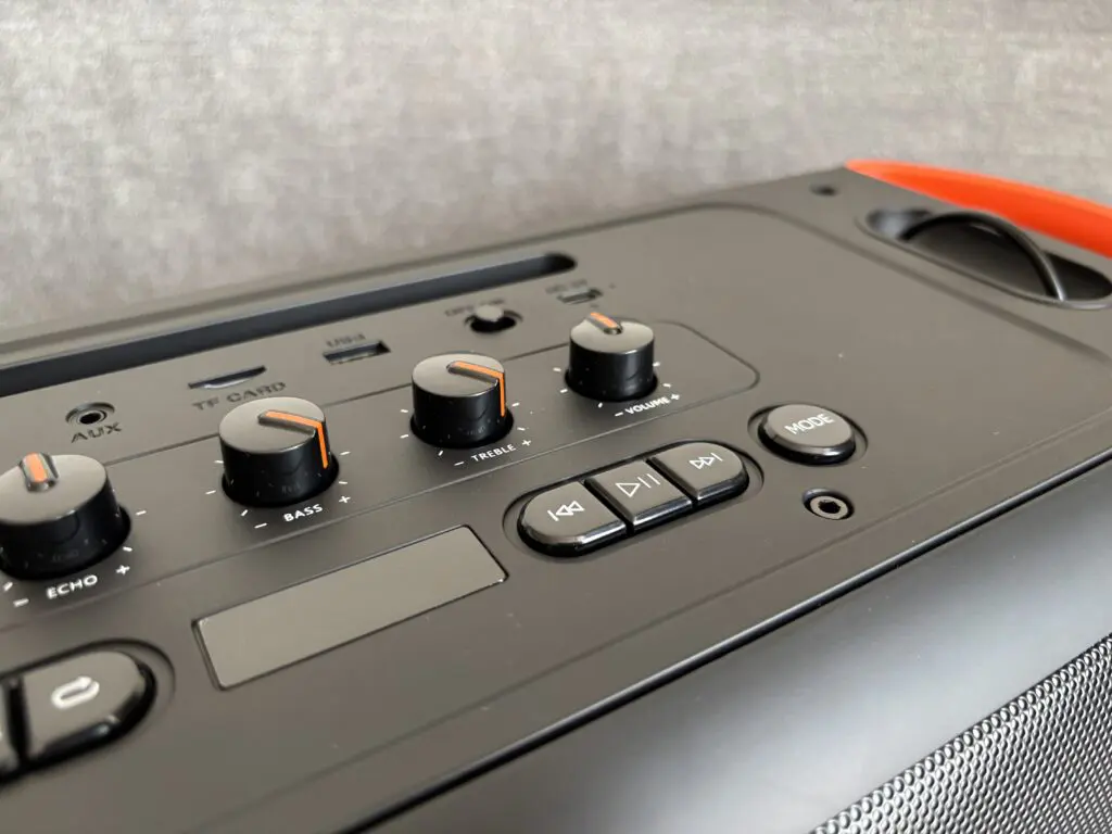 Rebeltec SoundBox 650 – Potężny Głośnik Bluetooth 80W z Funkcją Karaoke i TWS 32 IMG 0809