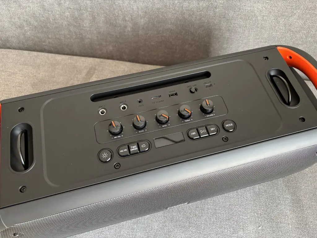 Rebeltec SoundBox 650 – Potężny Głośnik Bluetooth 80W z Funkcją Karaoke i TWS 34 IMG 0811