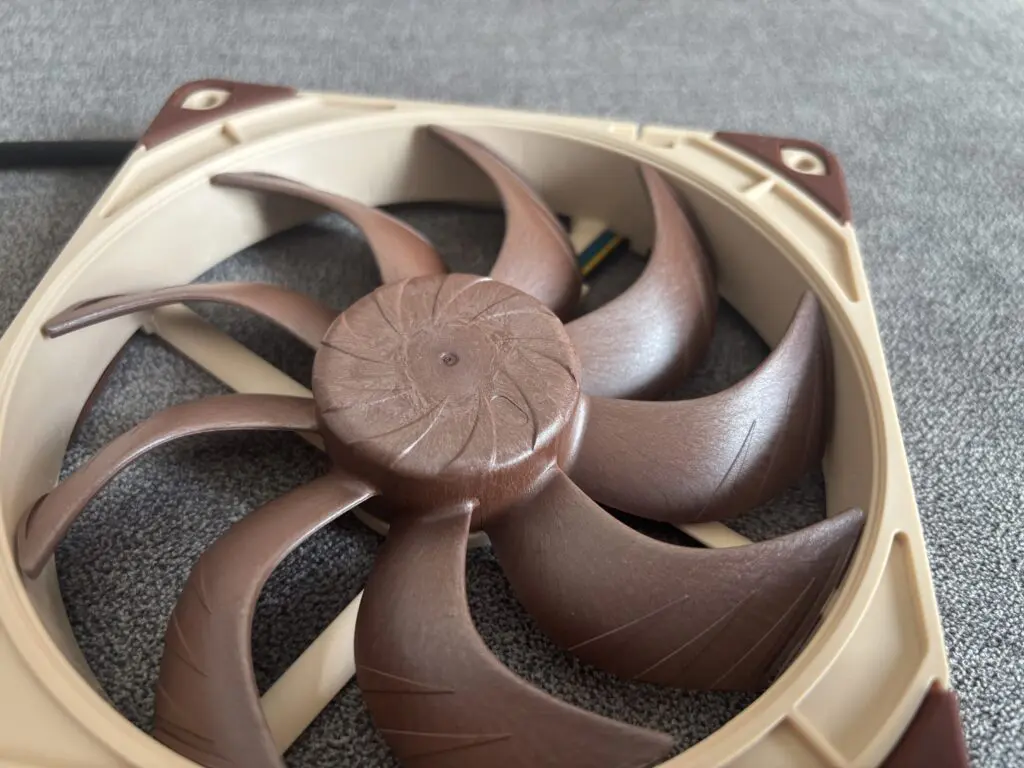 Rewolucyjny wentylator Noctua NF-A14x25 G2 54 IMG 1103