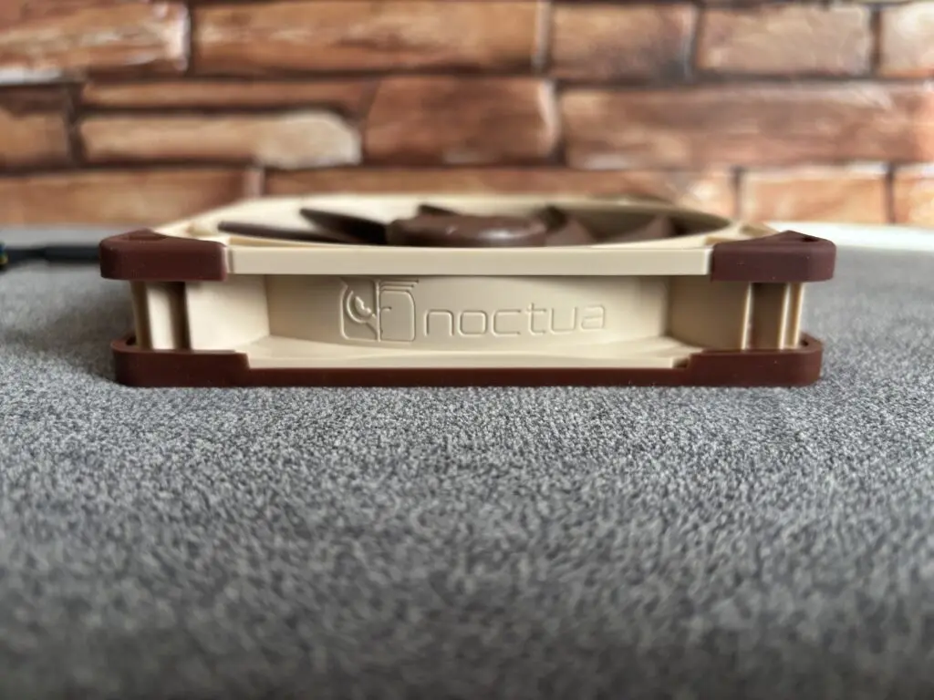 Rewolucyjny wentylator Noctua NF-A14x25 G2 68 IMG 1105