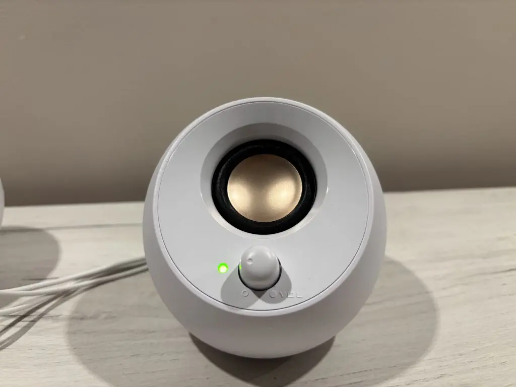 Creative Pebble 2.0 czyli najmniejsze kamyczki 46 IMG 1930