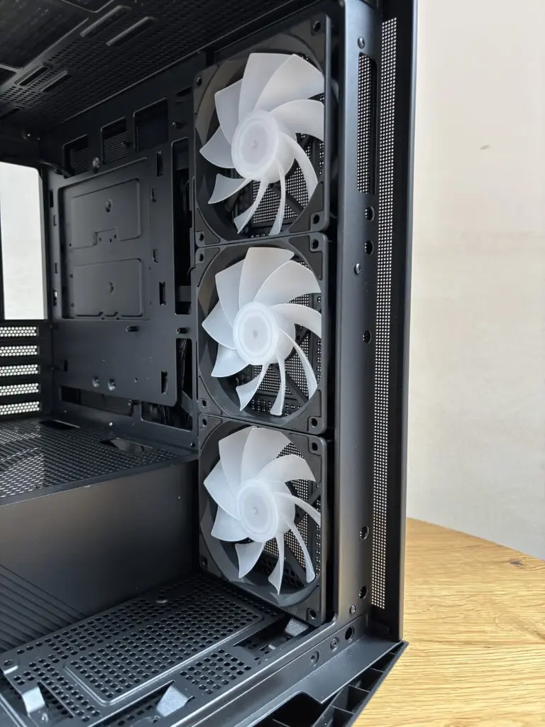 Recenzja obudowy MSI MAG Pano M100R PZ 38 IMG 2002