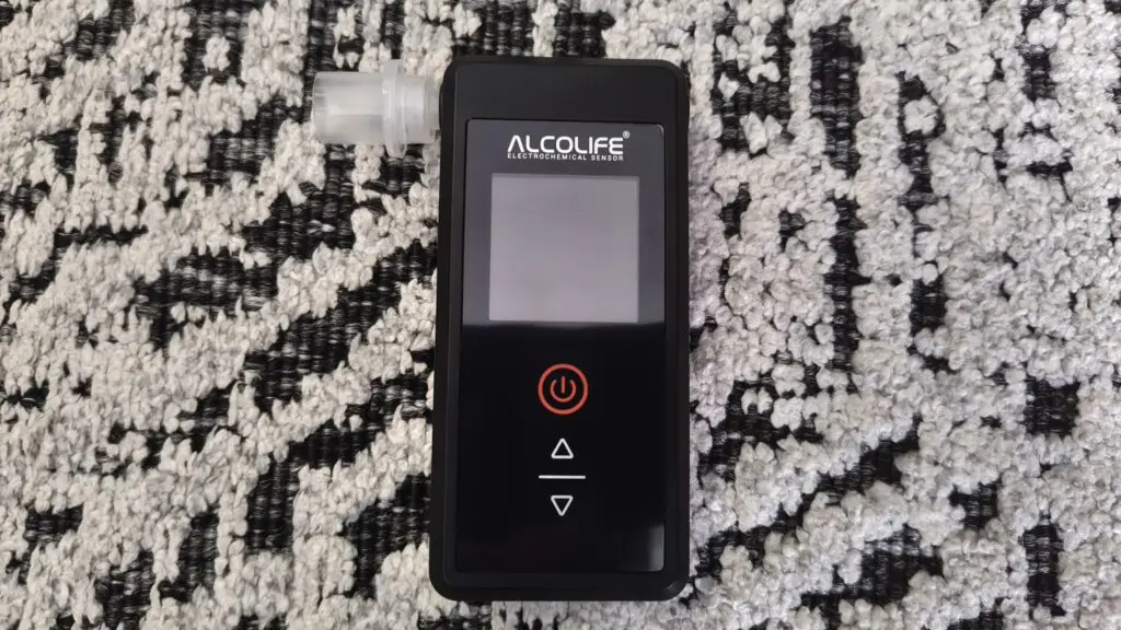 Alkomat Alcolife F2 Classic – mały i precyzyjny 24 Alcolife F2 Classic