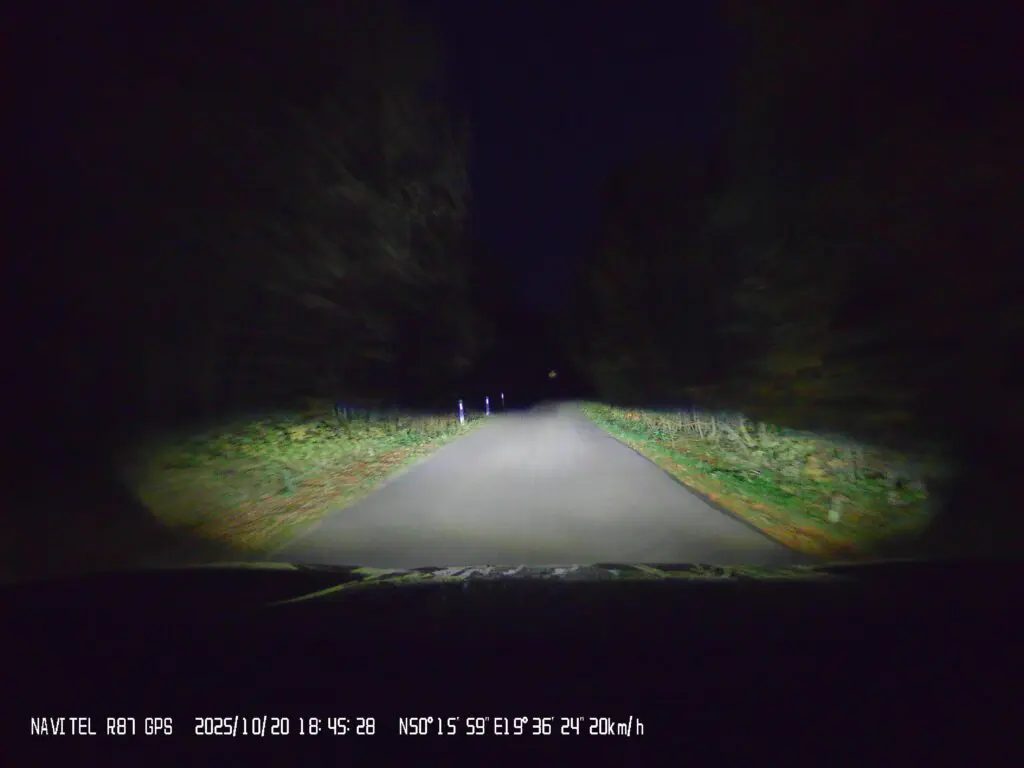 NAVITEL R87 GPS - solidny strażnik Twojej trasy 50 2025 10 20 184528 00