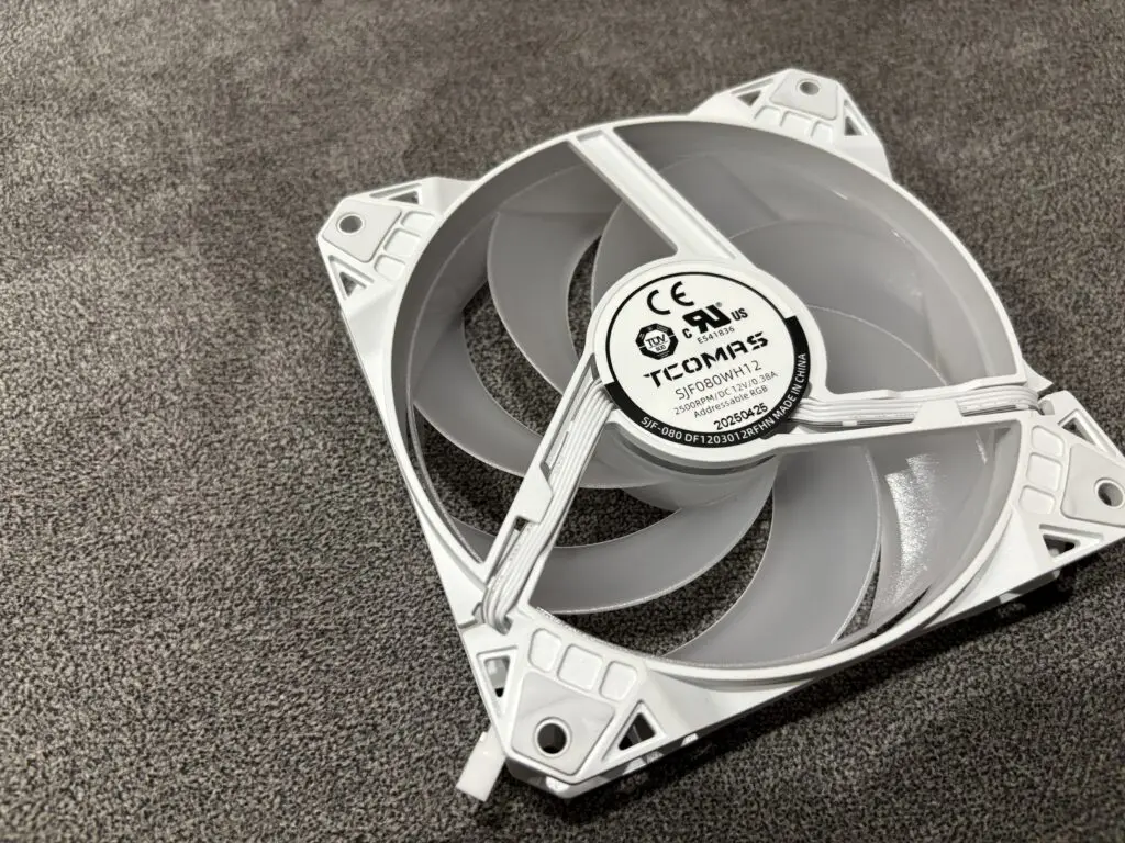 Tcomas LE200 240 i 360, nowy gracz zamiesza na rynku? 108 IMG 2872